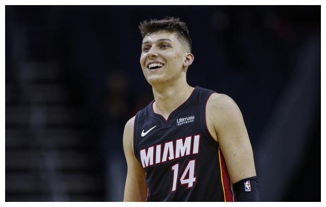 而AC米兰 而AC米兰